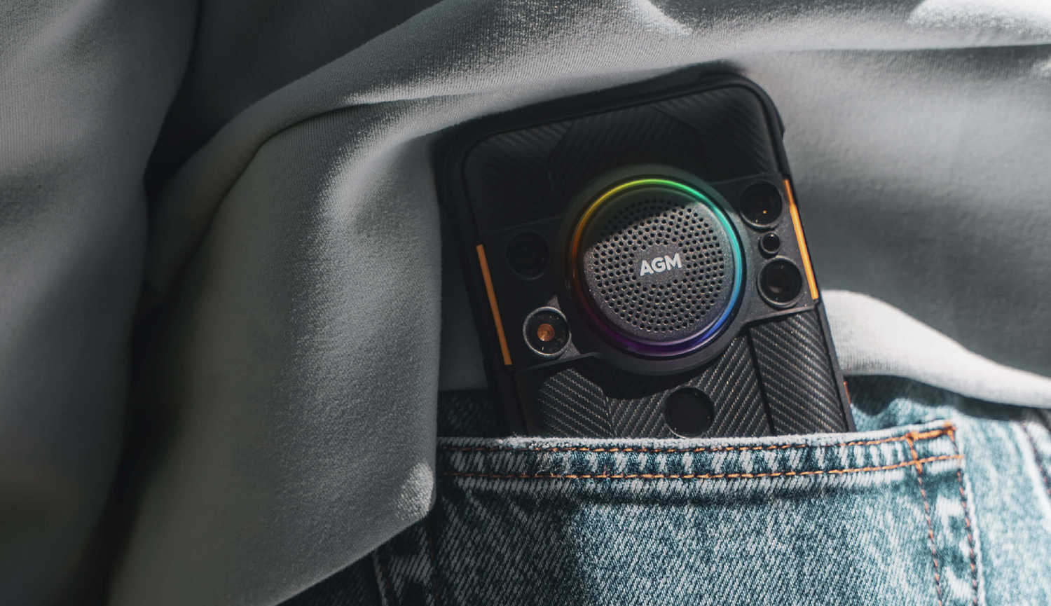How can smartphone with loudest speaker be helpful in our daily life?