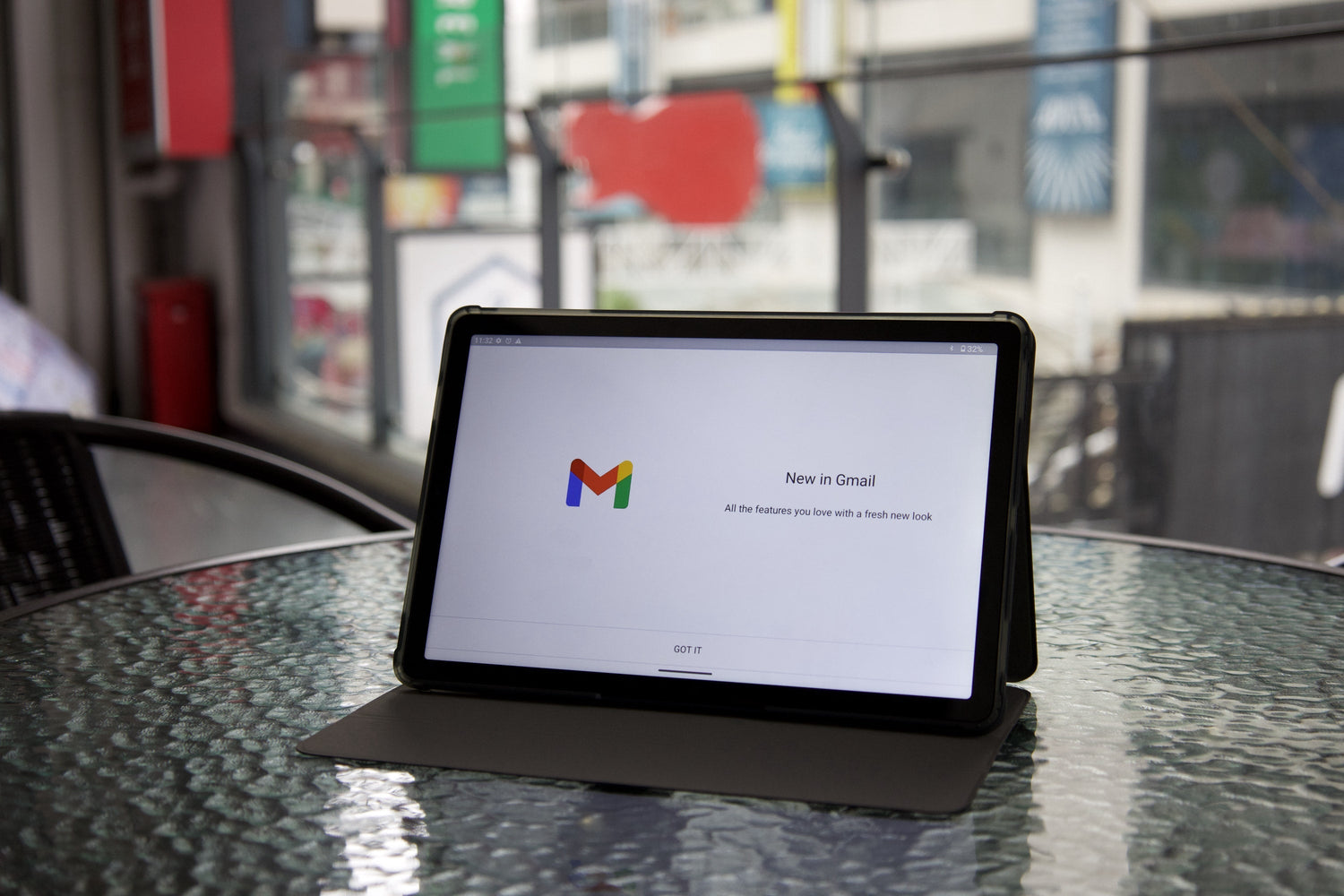 AGM PAD T1 - an ultra-thin affordable tablet with a big Widevine L1-certified display and stereo speakers